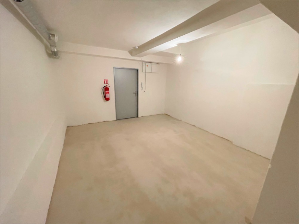 Pohled na místnost skladu